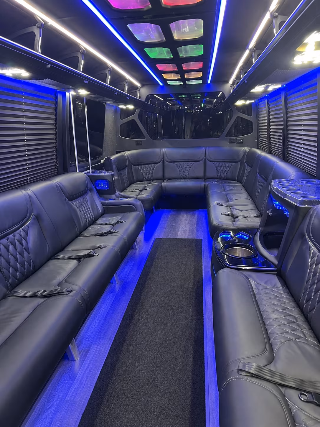 a party bus from simi valley to your prom venue makes every moment count