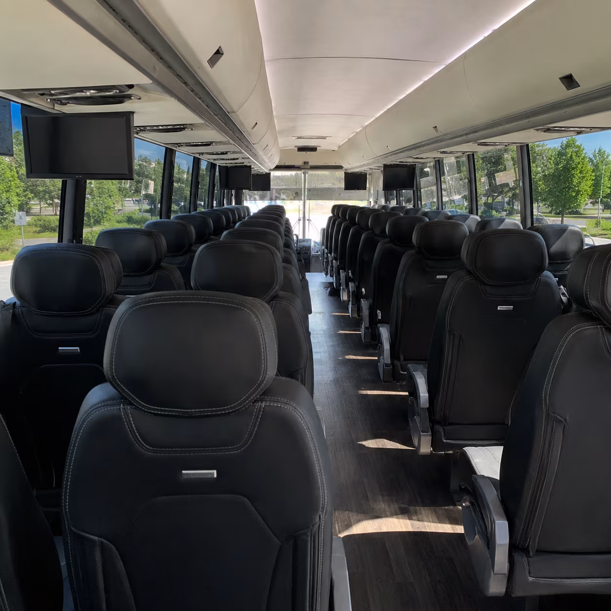 get a bus that handles multi stop airport pickups across simi valley and the conejo valley