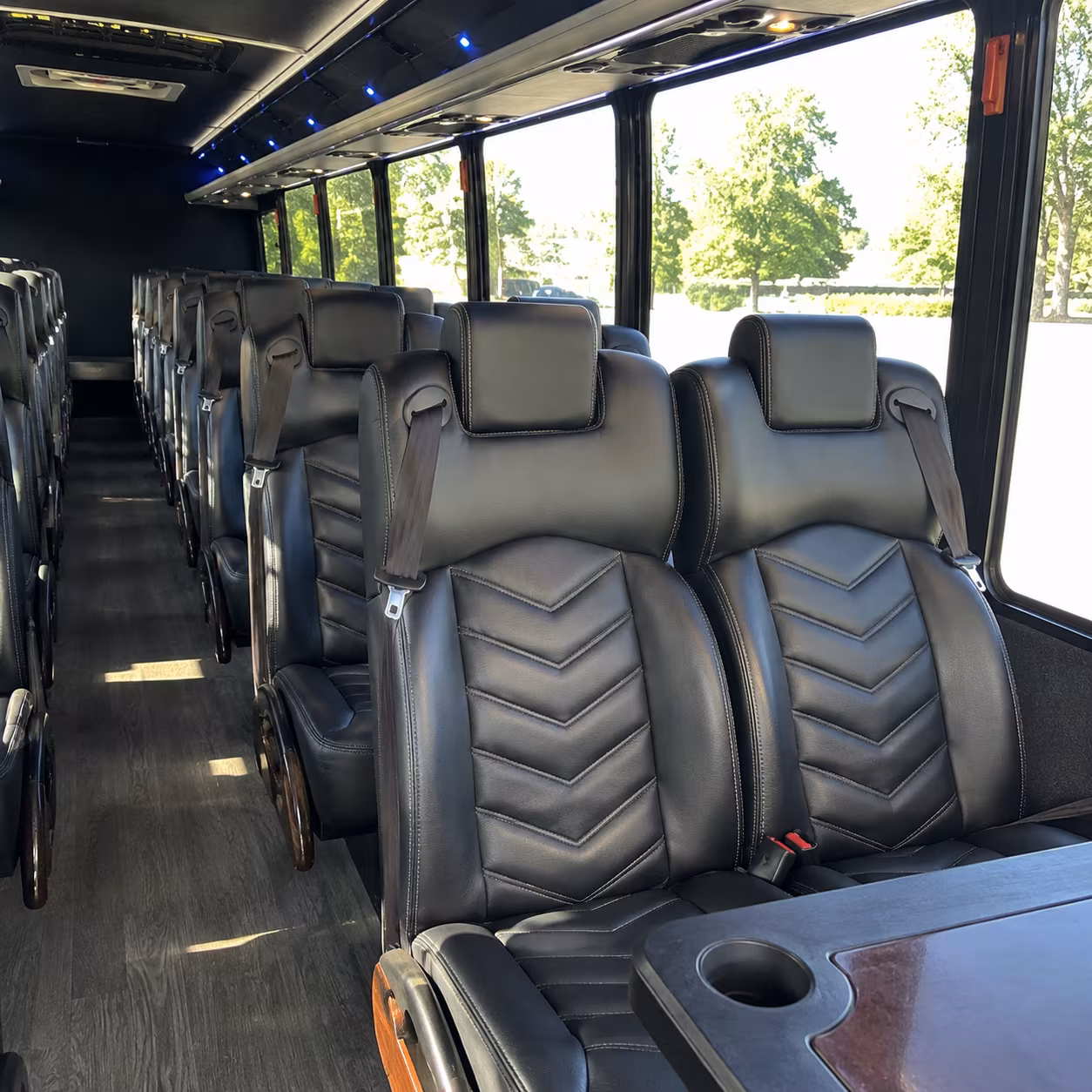 glendale private airport shuttle bus rentals in glendale