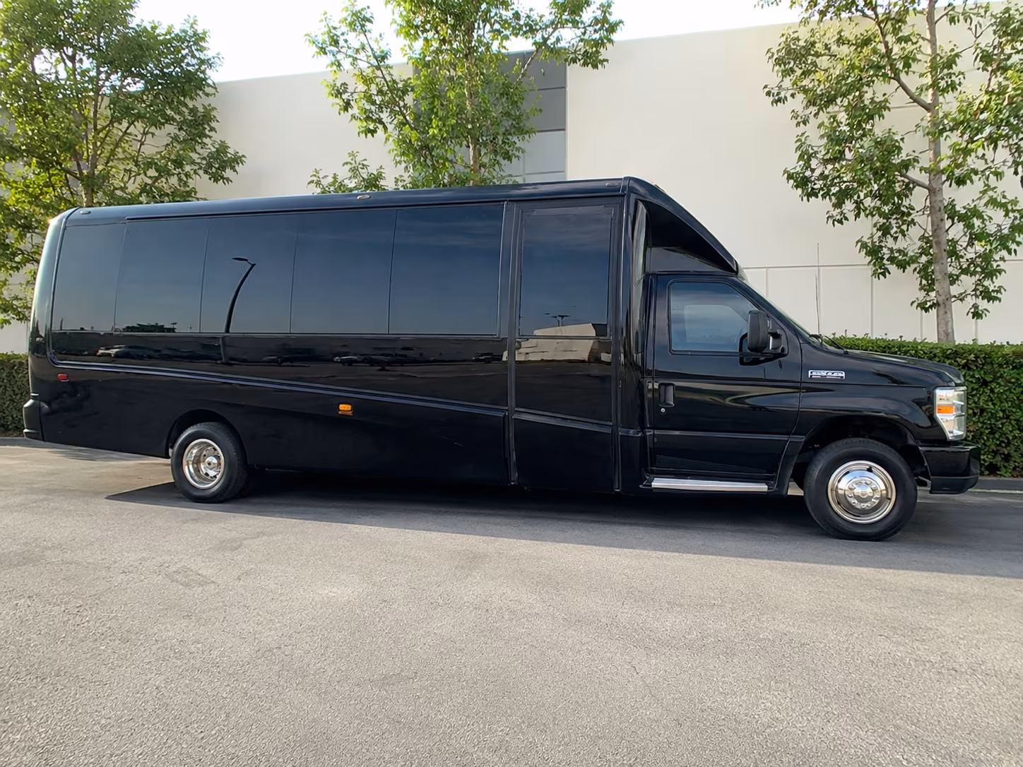 how starting location and deadhead affect charter bus rates in simi valley california