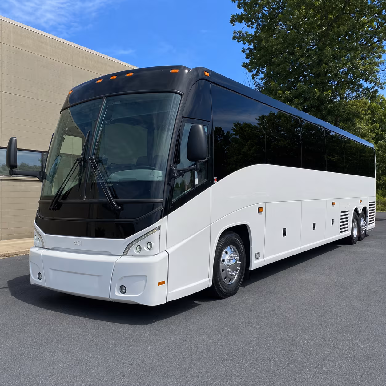moving personnel along sr 118 and us 101 is simple with simivalleycharterbuscompany com