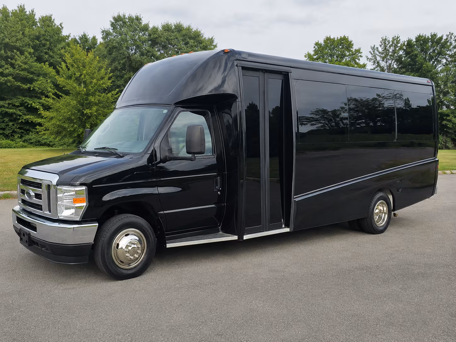 oxnard bus rentals