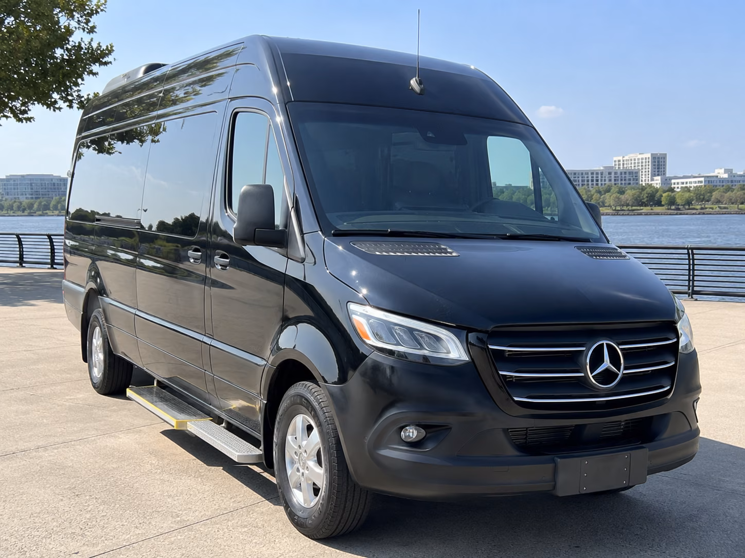 pasadena prom transportation for pasadena groups