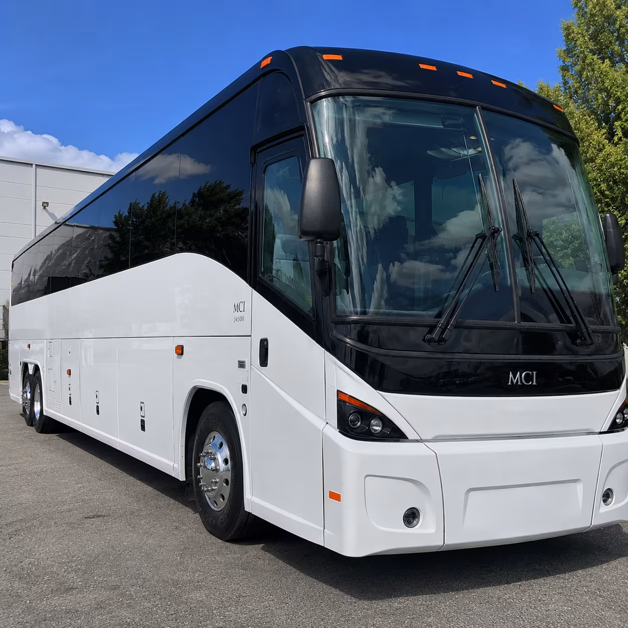 pasadena take your group further with a pasadena long distance charter bus rental