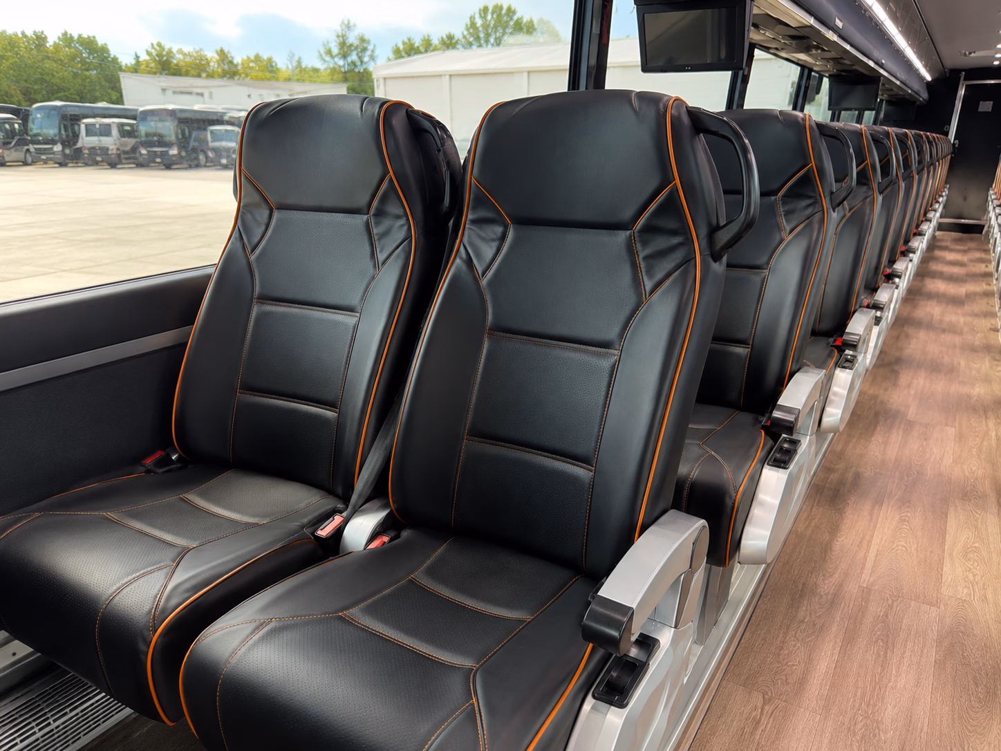santa clarita find santa clarita long distance charter bus rentals for your next trip