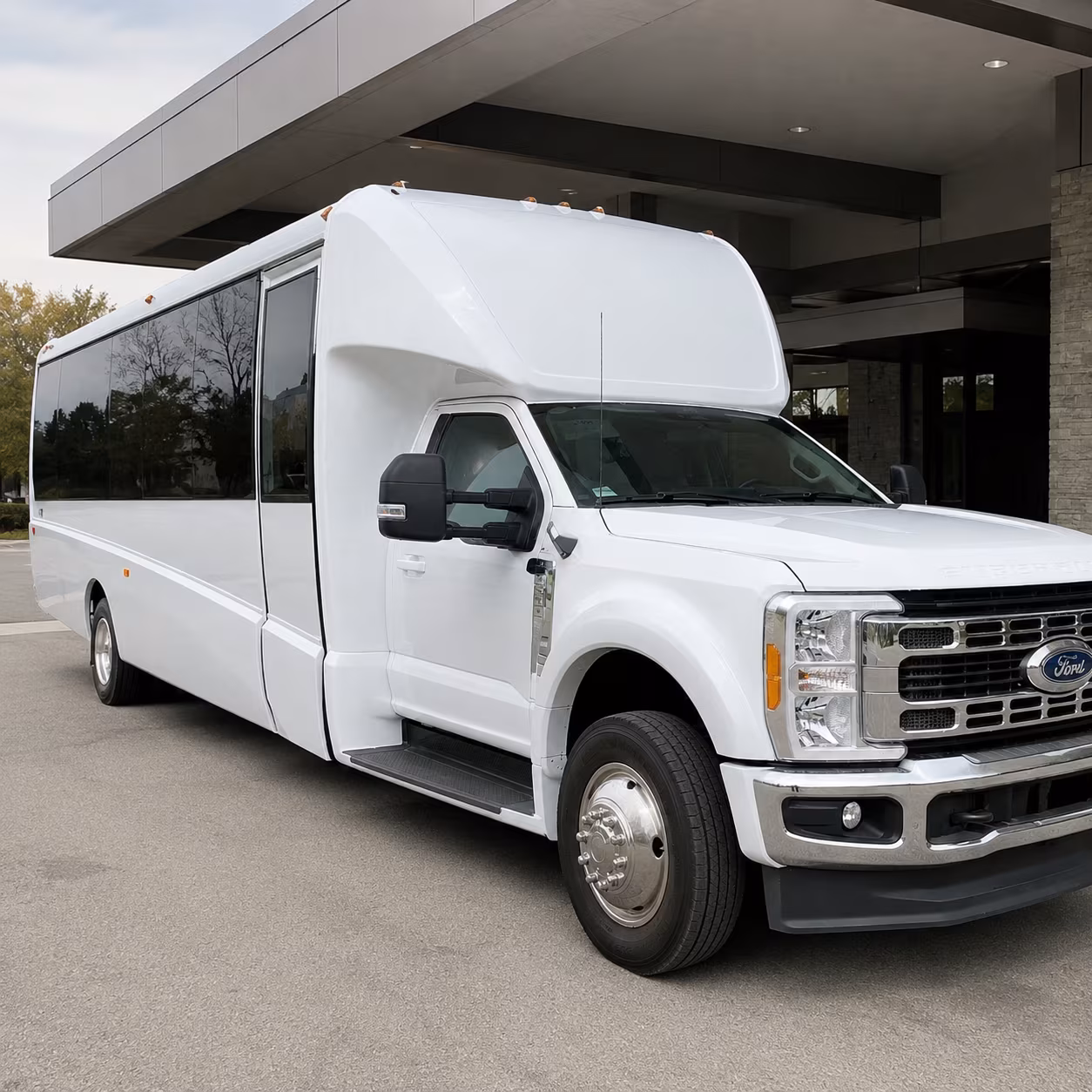 thousand oaks create a night to remember with thousand oaks prom bus rentals